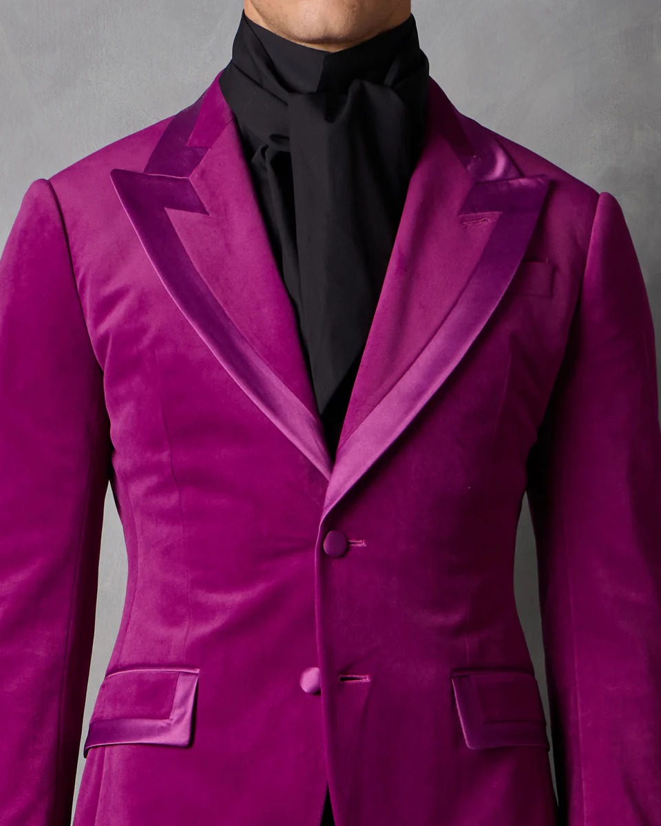 Chic Man Wedding Tuxedos Velve - огляд і ціна Men Formal Wear Modern