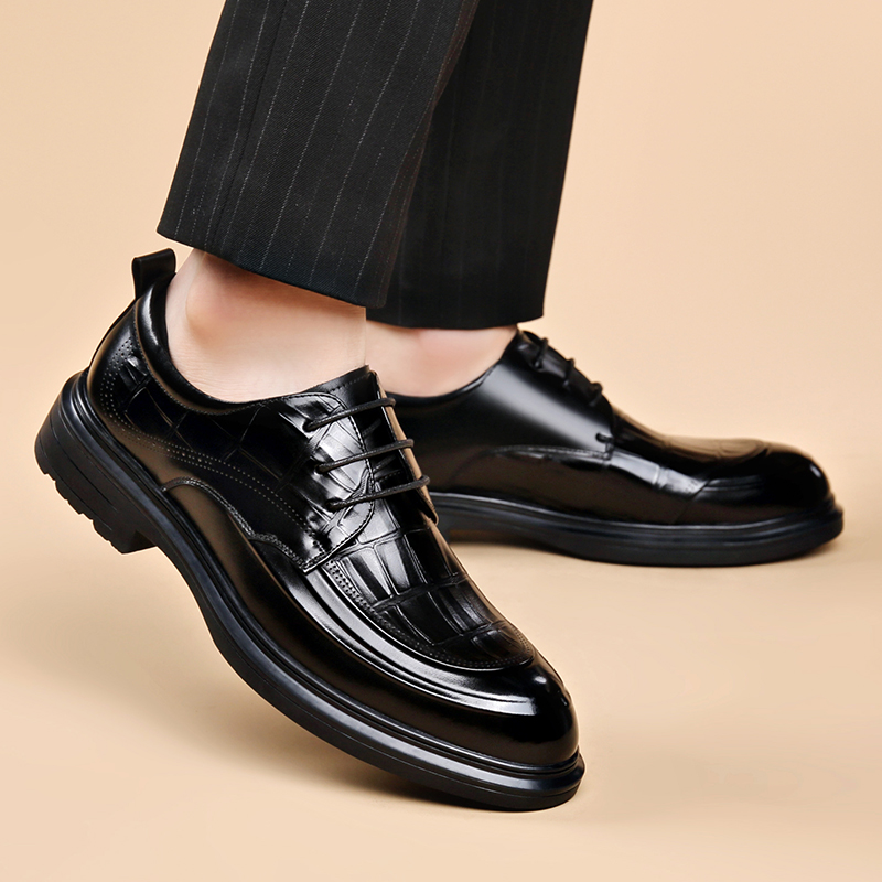 Premium Men's Business Formal  - огляд і ціна Formal Men Daily Wear Footwear